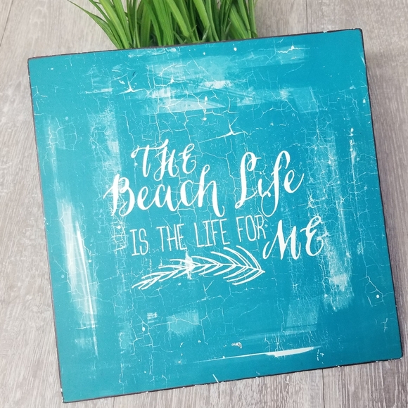 Hobby Lobby Other - Painted Metal "Beach Life" Wall Art